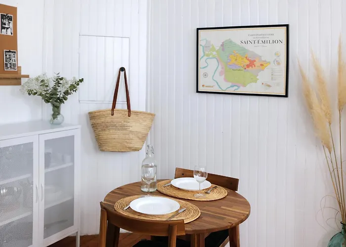 Le De La Bastide - Classe 2 Etoiles - Lejlighed Libourne