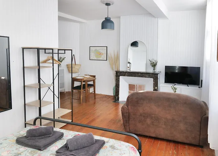 Le De La Bastide - Classe 2 Etoiles -