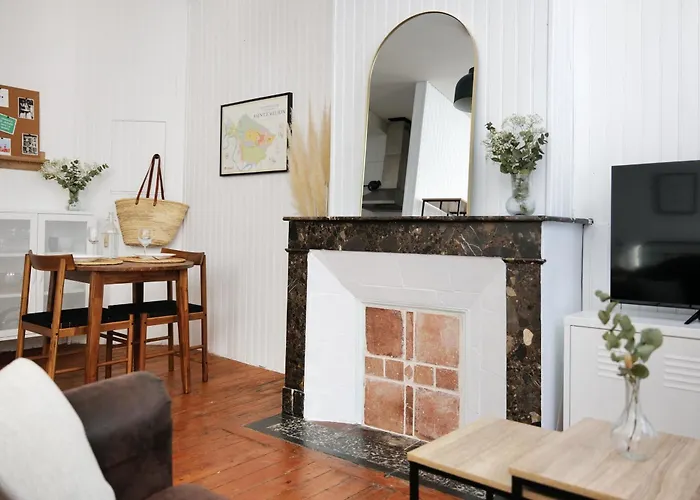 Le De La Bastide - Classe 2 Etoiles - *